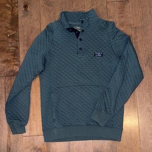 L.L. Bean Quilted Pullover in Forest Green